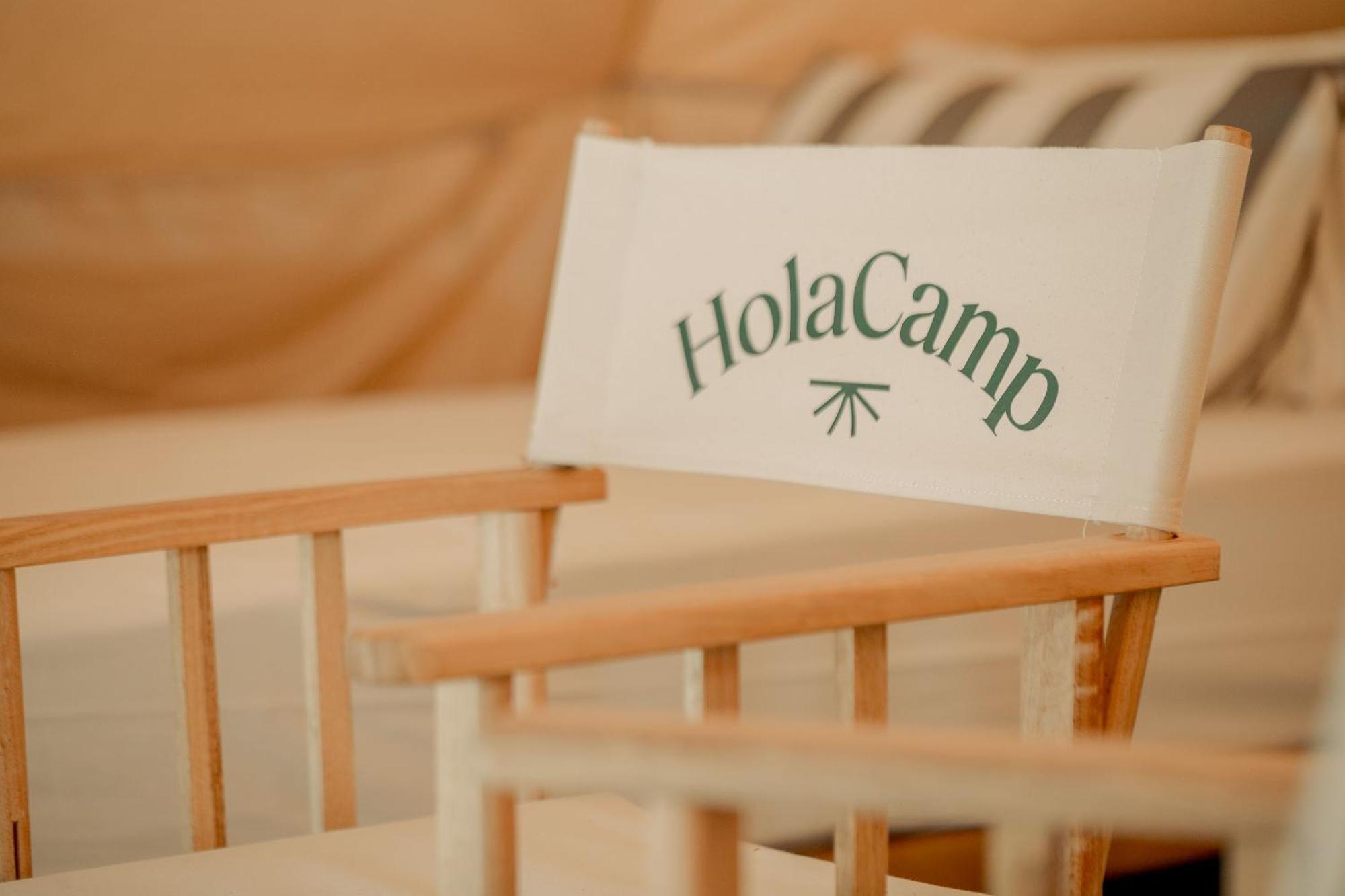 ホテル Holacamp Sitges Fun エクステリア 写真